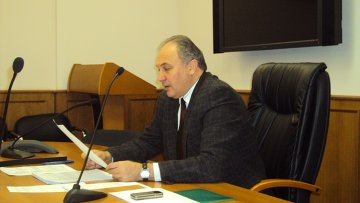 Префект ЗАО Алексей Александров